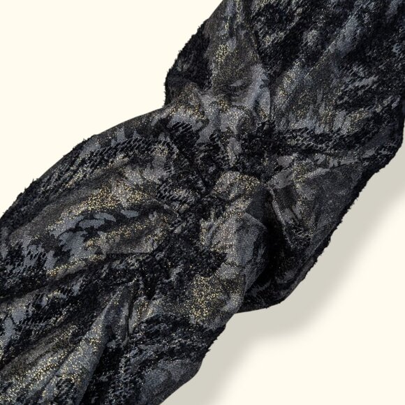 V. Bianca Nygard Metallic Floral Tux Blazer - Picture 7 of 9